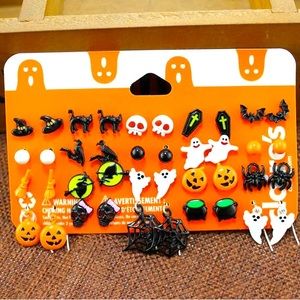 New 20 Pair Set of Halloween Earrings